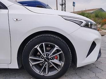 k3 2020: Kia K3: 2021 г., 1.6 л, Вариатор, Бензин, Седан — 3