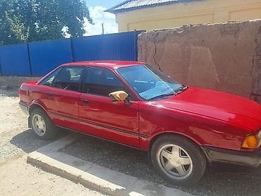 Продажа авто: Audi 80: 1992 г., 0.2 л, Механика, Бензин, Седан — 4