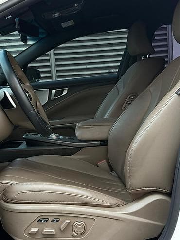 kia ev9: Kia K8: 2023 г., 1.6 л, Робот, Гибрид, Седан — 10