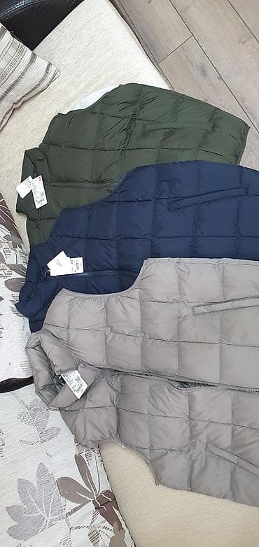 куртка кокон юникло: Пуховая куртка Uniqlo с капюшоном - Линия: Ultra Light Down / — 3