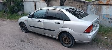 jaguar xf: Ford Focus: 2000 г., 1.6 л, Ручные, Бензин, Седан — 2