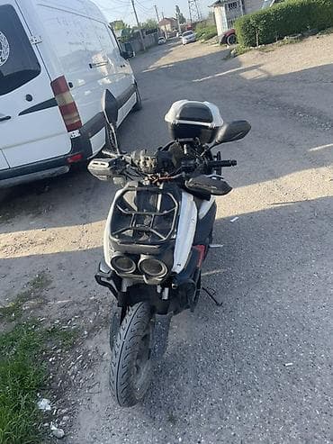 продаю мото: Скутер/мопед класс 125–150 см³ (визуально — эндуро-скутер в стиле — 2