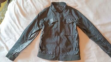 куртка подростковая зимняя: ДЕМЕСИЗОННАЯ КУРТКА.на мальчика.🤠 Возраст10-12 лет — 1