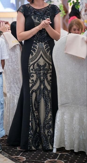 Вечернее платье, Русалка, Длинная модель, Трикотаж, С рукавами, С пайетками, S