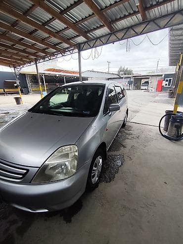 рассрочка авто минивен: Honda Stream: 2002 г., Автомат, Минивэн — 2