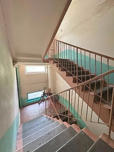 500: 2 комнаты, 50 м², 105 серия, 2 этаж, Требуется ремонт — 2