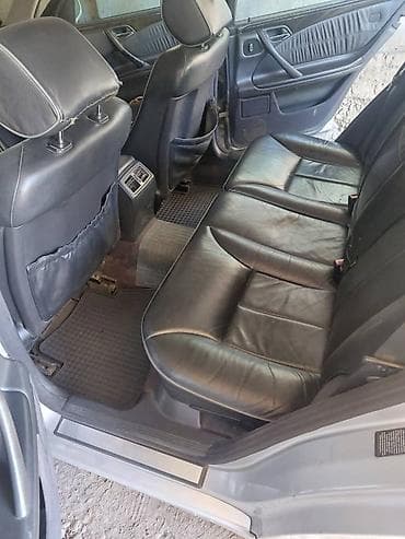 e32: Mercedes-Benz E-Class: 2002 г., 3.2 л, Автомат, Дизель, Универсал — 7