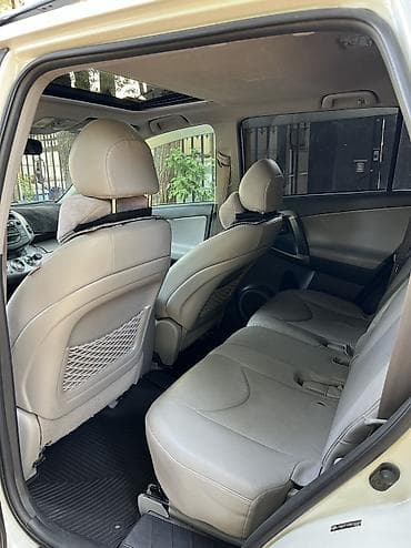 4: Toyota RAV4: 2008 г., 2.4 л, Автомат, Бензин, Кроссовер — 10