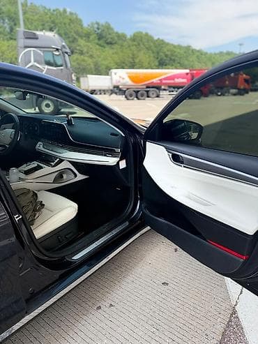 Hyundai Grandeur: 2021 г., 2.5 л, Автомат, Гибрид, Седан — 8