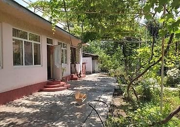 сдам дом в лебединовке: Сдается в аренду на долгий срок частный дом в Ошском районе. 7 соток — 3