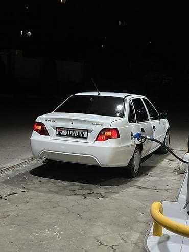 Daewoo Nexia: 2009 г., 1.6 л, Бензин, Седан