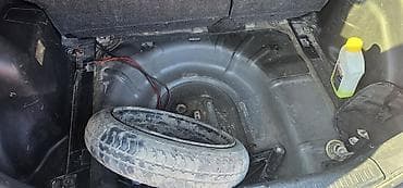 Honda Fit: 2004 г., 1.3 л, Автомат, Бензин, Хетчбек — 9