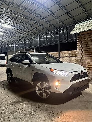 gs 450h: Toyota RAV4: 2022 г., 2.5 л, Вариатор, Гибрид, Внедорожник — 8