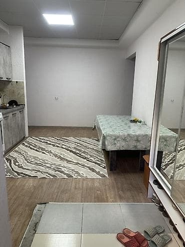 Квартиры: 3 комнаты, 80 м², 106 серия, Цокольный этаж этаж, Косметический ремонт — 10