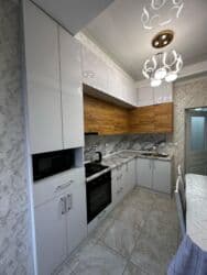 квартиры посуточно в бишкеке в районе политеха: 2 комнаты, Банные принадлежности, Бронь, Бытовая техника — 6