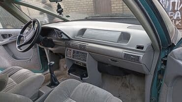 Pontiac: Pontiac Trans Sport: 1993 г., 2.3 л, Механика, Бензин, Вэн/Минивэн — 9