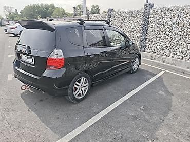4: Honda Jazz: 2008 г., 1.4 л, Вариатор, Бензин, Хэтчбэк — 5