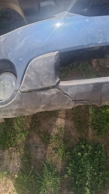 bamper kg: Бампер Subaru, Б/у — 6