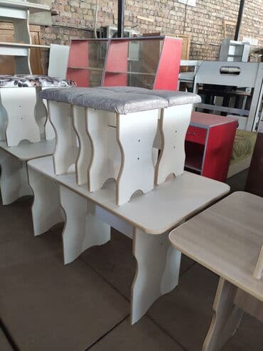 купить стол и табуретки на кухню: Кухонный стол и стул — 2