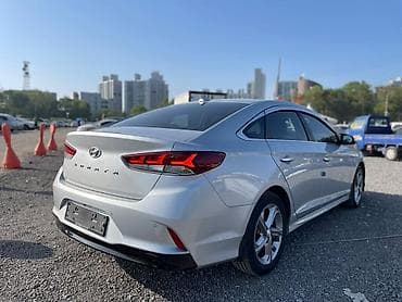 Продажа авто: Hyundai Sonata: 2022 г., 2 л, Автомат, Газ, Седан — 5