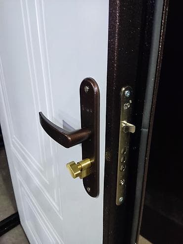 ички кийим: Продаем металлические двери ( метал, МДФ) размер 96/205, левые — 2