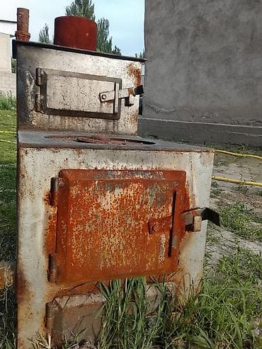 буржуй: Металлическая печь-буржуйка с варочной поверхностью и выносным — 1