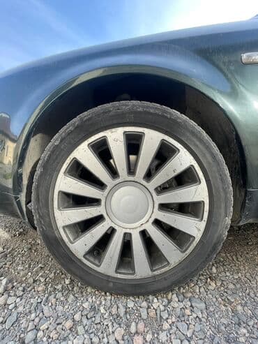 Литые Диски R 17 Audi, Комплект, отверстий - 5, Б/у