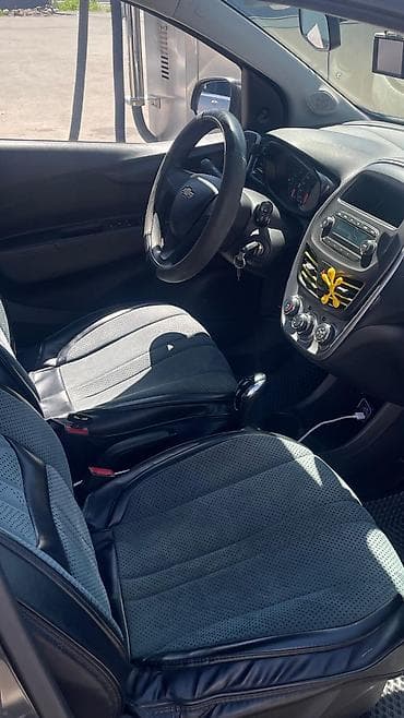 chevrolet kyrgyzstan фото: Chevrolet Spark: 2017 г., 1 л, Вариатор, Бензин, Хэтчбэк — 4