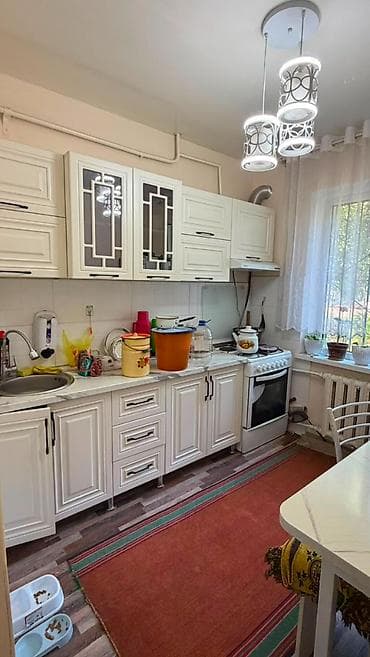 микрорайоны: 2 комнаты, 56 м², Ошский мкр., 105 серия, Свежий ремонт — 2