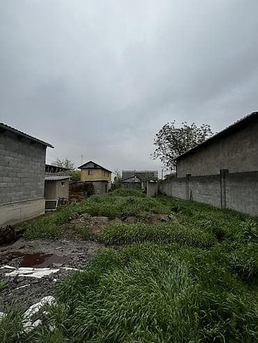 Земельные участки: 6 соток, Для строительства — 2