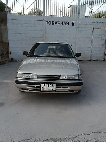 2 gz: Mazda 626: 1990 г., Седан — 3