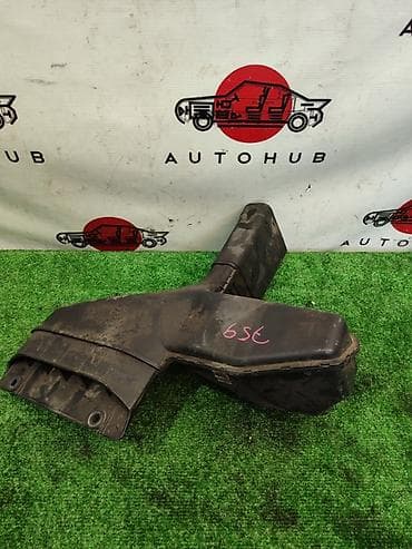 down pipe: Воздуховод Kia K5 TF 2 2012 (б/у) КУЗОВНЫЕ ДЕТАЛИ - #капот — 1