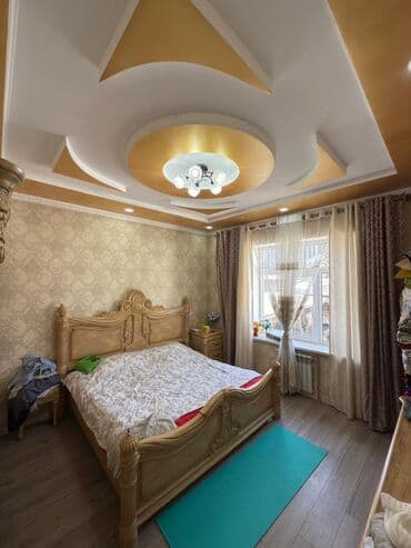 срочно продаю дом район пишпек: Дом, 250 м², 6 комнат — 16