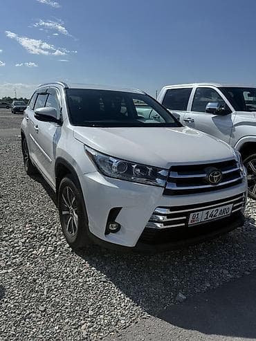 Toyota Highlander: 2018 г., 3.5 л, Автомат, Бензин, Кроссовер