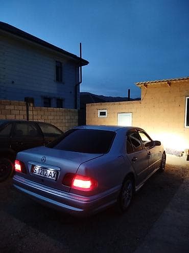 e63 w212: Mercedes-Benz E-Class: 1996 г., 2.3 л, Ручные, Бензин, Седан — 7