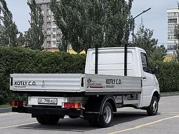 сапок грузовой мерс: Mercedes-Benz Спринтер: 2002 г. — 2