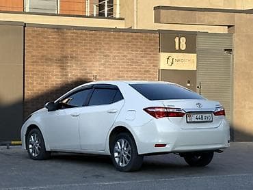 pes 2013: Toyota Corolla: 2014 г., 1.6 л, Автомат, Бензин, Седан — 3