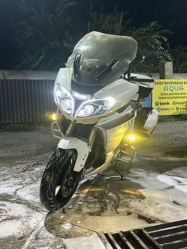 пл: Туристический мотоцикл класса sport-touring, белый.benelli 600 кубов — 1