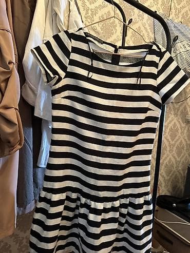 блузка с баской: Повседневное платье, Италия, Лето, Короткая модель, Лен, XS — 1