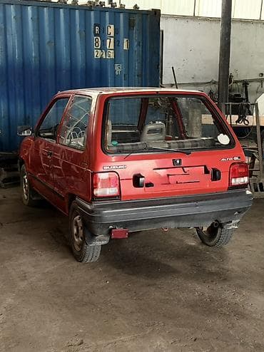 Suzuki Alto: 1988 г., 0.8 л, Механика, Бензин, Хэтчбэк