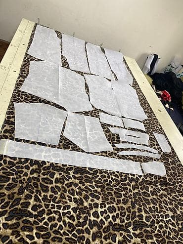 Требуется заказчик в цех: Требуется заказчик в цех | Женская одежда, Мужская одежда, Детская одежда | Платья, Штаны, брюки, Куртки — 2