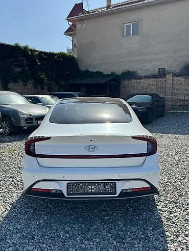 Hyundai Sonata: 2019 г., 2 л, Автомат, Бензин, Седан — 5