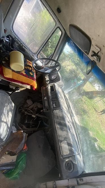 мерседес бенс будка: Mercedes-Benz : 1990 г., Дизель, Фургон — 5