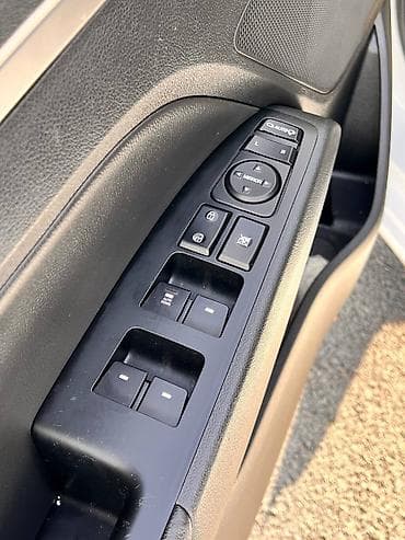 купить автомобиль audi a4: Hyundai Avante: 2019 г., 1.6 л, Автомат, Бензин, Седан — 6