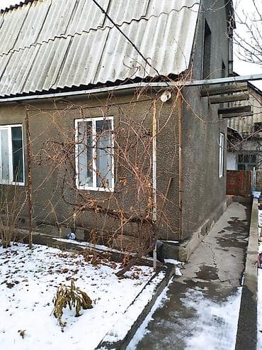 Продажа домов: Продаем полдома в районе Азия Молл по Алтымышева в доме 5 комнат — 2