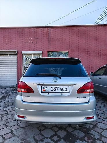 plug in: Toyota Ipsum: 2003 г., 2.4 л, Автомат, Бензин, Минивэн — 4