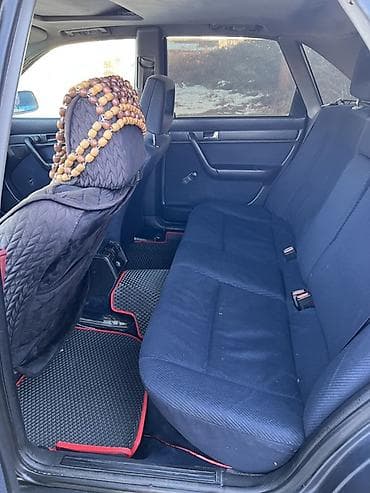 Audi: Audi 100: 1991 г., 2 л, Механика, Бензин, Седан — 4