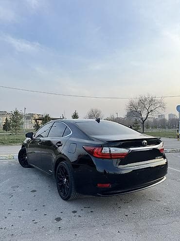 ls 400: Lexus ES: 2016 г., 2.5 л, Вариатор, Гибрид, Седан — 4