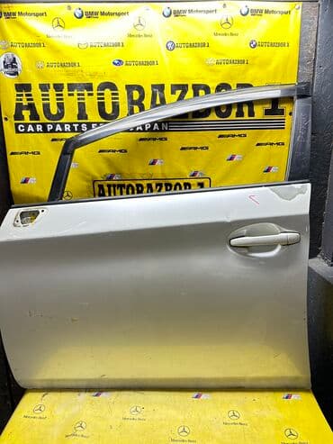 двер жигули: Комплект Toyota, Б/у, Оригинал — 2