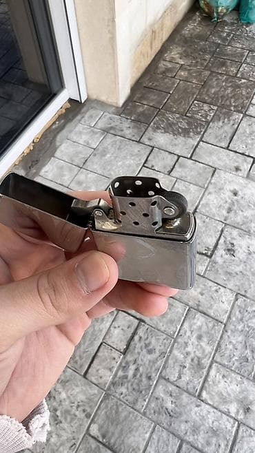 зажигалки ош: Зажигалка, Zippo, Бензиновая, Б/у — 3